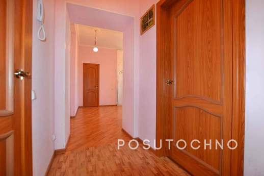 Rent apartments in the center, Saint Petersburg - apartment by the day