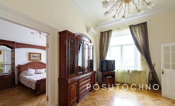 One-bedroom luxury apartment, Москва - квартира подобово