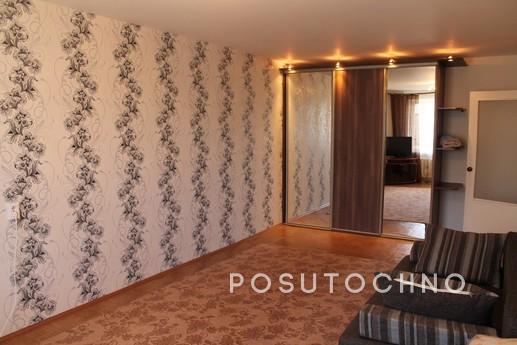 One bedroom apartment near the center JU, Тюмень - квартира подобово