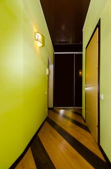 Cozy apartment opposite the Kazan Arena, Казань - квартира подобово