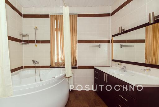 Apartment with good views of the Kremlin, Казань - квартира подобово