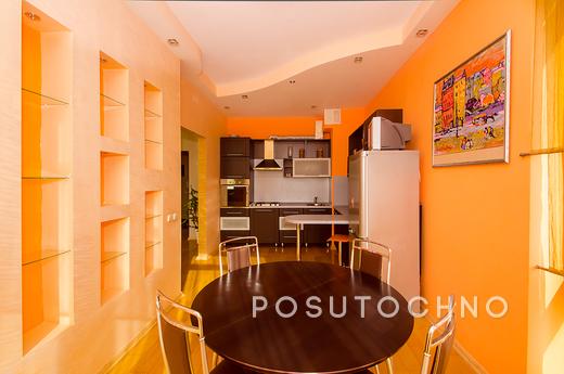 Apartment with good views of the Kremlin, Казань - квартира подобово