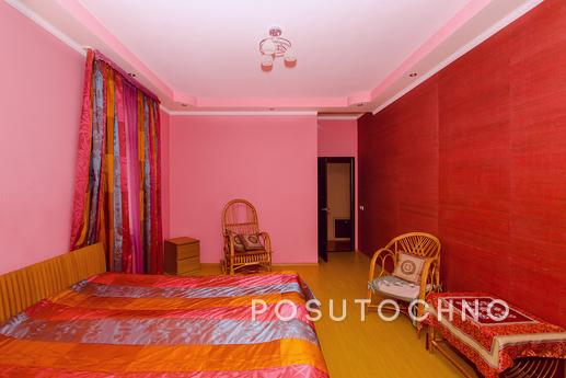 Apartment with good views of the Kremlin, Казань - квартира подобово