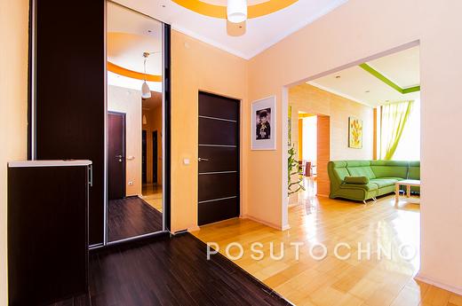 Apartment with good views of the Kremlin, Казань - квартира подобово
