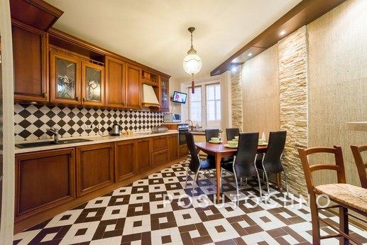 The apartment euro renovation (Jacuzzi), Kazan - apartment by the day