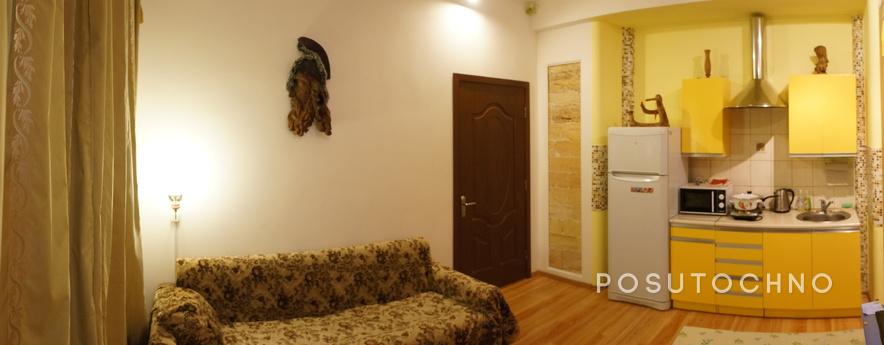 Apartment near the Deribasovskaya, Odessa - apartment by the day