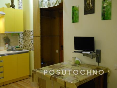 Apartment near the Deribasovskaya, Odessa - apartment by the day