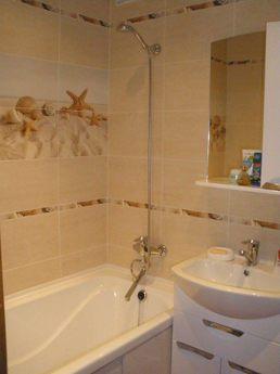 1 bedroom apartment for rent, Магнітогорськ - квартира подобово
