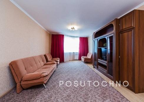 Spacious 3 bedroom apartment for rent, Krasnogorsk - apartment by the day