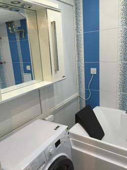 1-BR apartment with designer renovation, Sievierodonetsk - apartment by the day