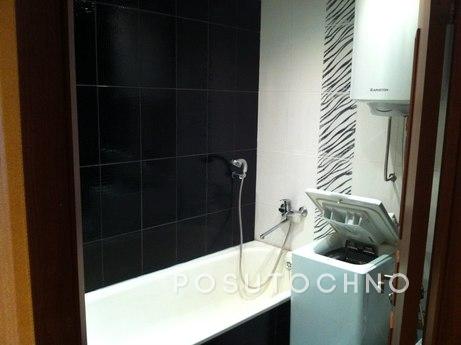 renovated apartment in the center, Sievierodonetsk - apartment by the day