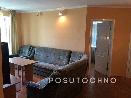 2 bedroom apartment renovated, WI-FI, Sievierodonetsk - apartment by the day