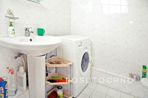 The apartment is in the center, Rostov-on-Don - apartment by the day