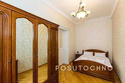 Apartments (Lepkogo VIP) roztashovany in the historical cent