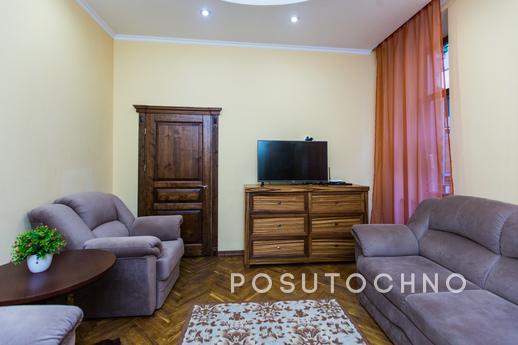 Avangard on Qn. Romana* St.26 Apart, Lviv - apartment by the day