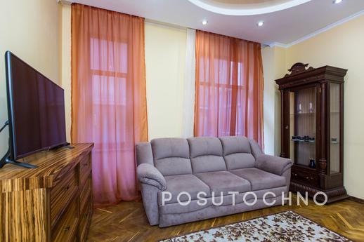 Avangard on Qn. Romana* St.26 Apart, Lviv - apartment by the day