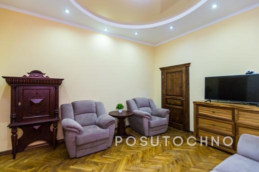 Avangard on Qn. Romana* St.26 Apart, Lviv - apartment by the day