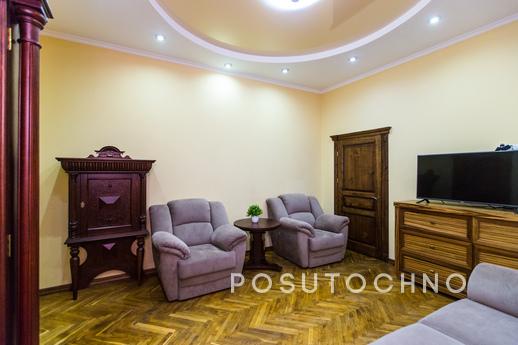 Avangard on Qn. Romana* St.26 Apart, Lviv - apartment by the day