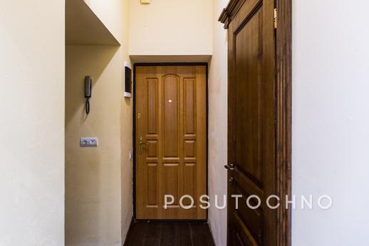 Avangard on Qn. Romana* St.26 Apart, Lviv - apartment by the day