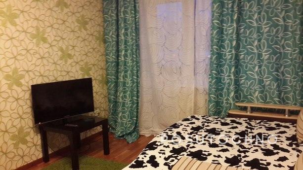 все новое квартира поле ремонта, все из мебели (три дивана д