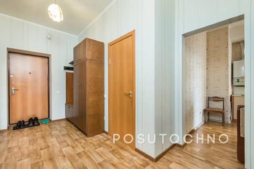 One bedroom apartment in the heart, Kazan - apartment by the day