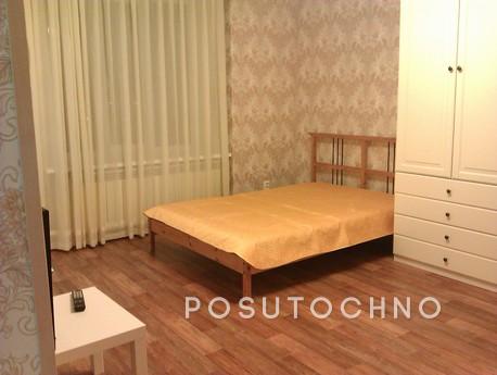 One bedroom apartment in the center, Kazan - apartment by the day