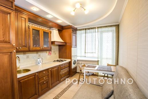 Cozy 1-room apartment is located in New Savinovskij area nea