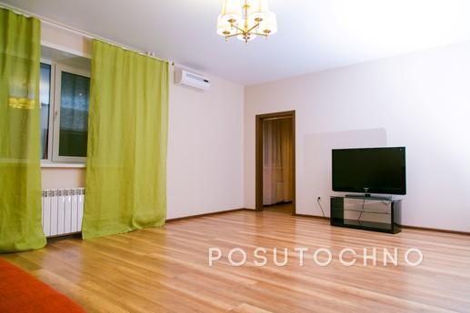 Clean, comfortable one-bedroom apartment, Казань - квартира подобово