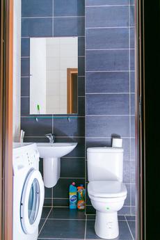 Clean, comfortable one-bedroom apartment, Казань - квартира подобово