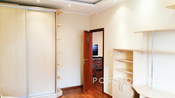 3 bedroom apartment, Ростов-на-Дону - квартира подобово