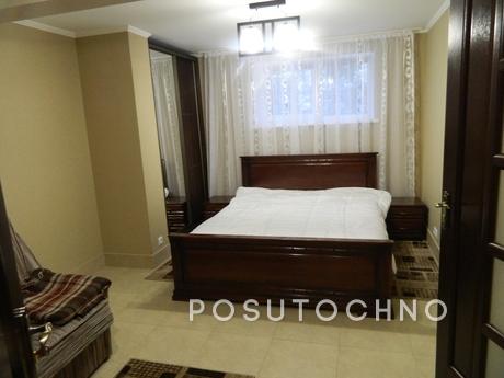 Rent a room in the center of Skhodnitsa, Skhidnytsia - apartment by the day