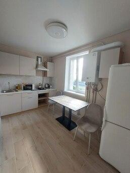I rent Sumi's apartment every day, Sumy - apartment by the day