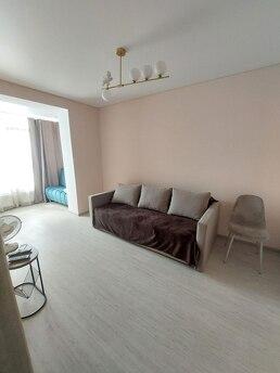 I rent Sumi's apartment every day, Sumy - apartment by the day