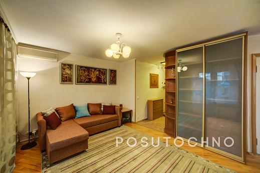 2-room apartment on Yakimanka, Moscow - apartment by the day