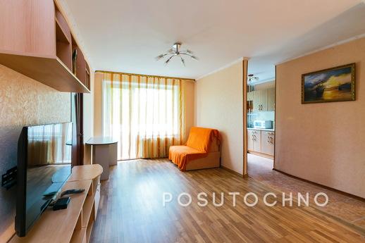 2 bedroom apartment  Sevastopol Avenue, Moscow - apartment by the day