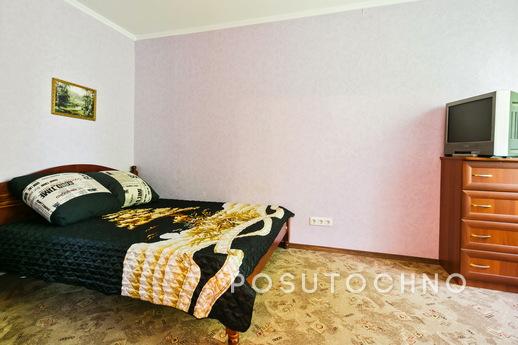 2 bedroom apartment  Sevastopol Avenue, Moscow - apartment by the day