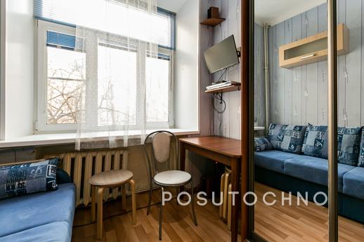 1 bedroom apartment for rent, Москва - квартира подобово