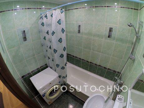 3 bedroom apartment with a repair, Казань - квартира подобово