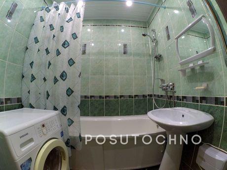3 bedroom apartment with a repair, Казань - квартира подобово