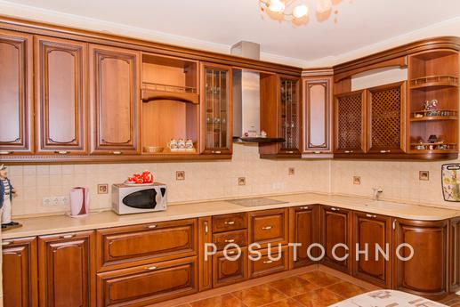Clean and cozy apartment near the water, Казань - квартира подобово
