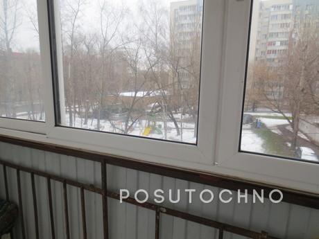 Bright and warm 2-bedroom apartment, Москва - квартира подобово