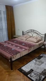 3 bedroom apartment for rent, Zheleznovodsk - apartment by the day