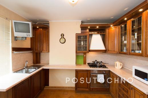 Rent one 3-in apartments., Moscow - apartment by the day
