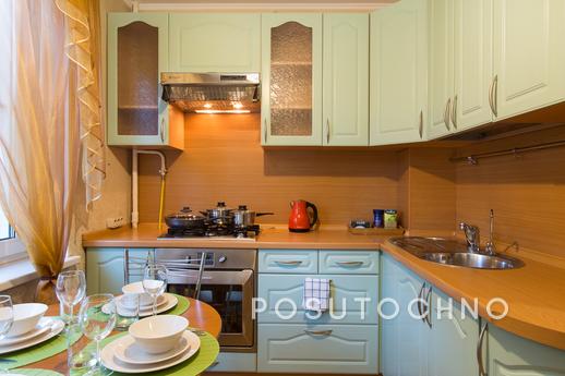 1 bedroom apartment Novolesnaya street, Moscow - apartment by the day