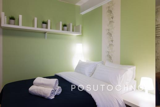 It offers a cozy studio apartment in the city center within 