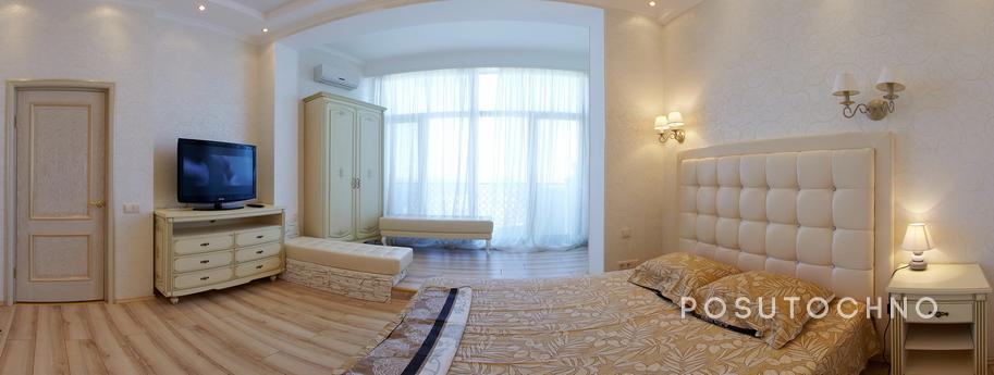 3-bedroom apartment, 'Provence', Odessa - apartment by the day