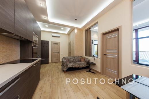 2 bedroom apartment, 'Hi-Tech', Odessa - apartment by the day