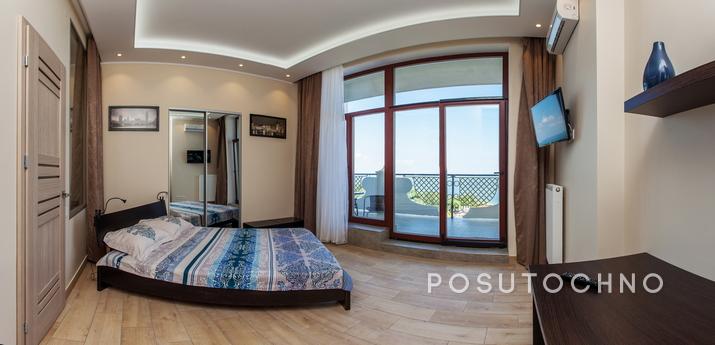 2 bedroom apartment, 'Hi-Tech', Odessa - apartment by the day