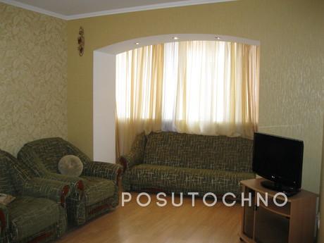 Rent 1-bedroom apartment, Chernomorsk (Illichivsk) - apartment by the day