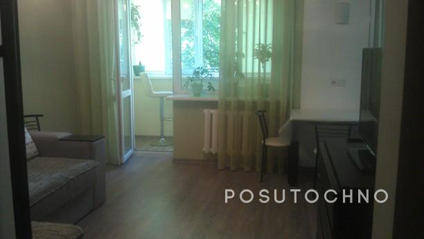 Rent my 2-room apartment, Chernomorsk (Illichivsk) - apartment by the day